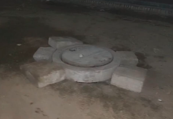 ದೆಹಲಿಯಲ್ಲಿ ಮತ್ತೆ ದುರಂತ: ತೆರೆದ ಮ್ಯಾನ್ಹೋಲ್ʼಗೆ ಬಿದ್ದು ಕಾರ್ಮಿಕ ಸಾವು!