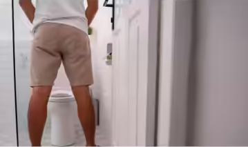 ಆರೋಗ್ಯವಂತ ವ್ಯಕ್ತಿ ದಿನಕ್ಕೆ ಎಷ್ಟು ಬಾರಿ ಮೂತ್ರ ಮಾಡಬೇಕು? ತಜ್ಞರ ಮಾಹಿತಿ ಇಲ್ಲಿದೆ!