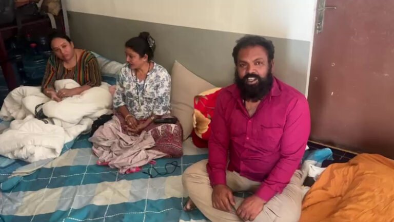 ಬಾಂಬ್ ಸ್ಫೋಟ; 50ಕ್ಕೂ ಹೆಚ್ಚು ಕನ್ನಡಿಗರು ದುಬೈ, ಬಹ್ರೇನ್‌ನಲ್ಲೇ ಲಾಕ್‌!