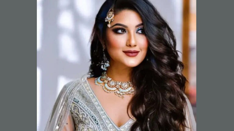 ಭೀಕರ ಅಪಘಾತ| ಡಿವೈಡರ್‌ಗೆ ಕಾರು ಡಿಕ್ಕಿ ಹೊಡೆದು ನಟಿ ಸಾವು!