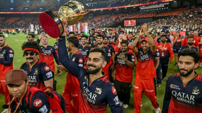 IPL 2026: RCB ಟಿಕೆಟ್ ಹಂಟ್ ಶುರು! ಚಿನ್ನಸ್ವಾಮಿಯಲ್ಲಿ ಪಂದ್ಯಗಳಿಗೆ ಭಾರೀ ಕ್ರೇಜ್ – ಮೆಟ್ರೋ ಫ್ರೀ!