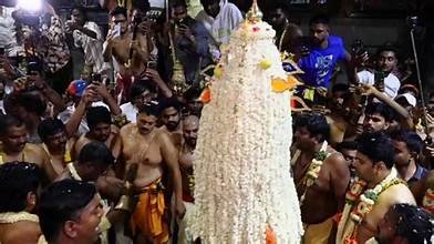 ಬೆಂಗಳೂರು ಕರಗಕ್ಕೆ ಕೌಂಟ್‌ಡೌನ್; ಮೈಸೂರು ದಸರಾ ಮಾದರಿಯಲ್ಲಿ ಜಗಮಗಿಸಲು ಸಿದ್ಧತೆ!