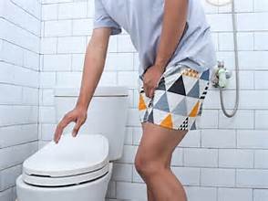 ಮೂತ್ರದಲ್ಲಿ ರಕ್ತ ಕಾಣುವುದು ಕ್ಯಾನ್ಸರ್ ಲಕ್ಷಣವೇ? ತಡೆಯುವುದು ಹೇಗೆ?