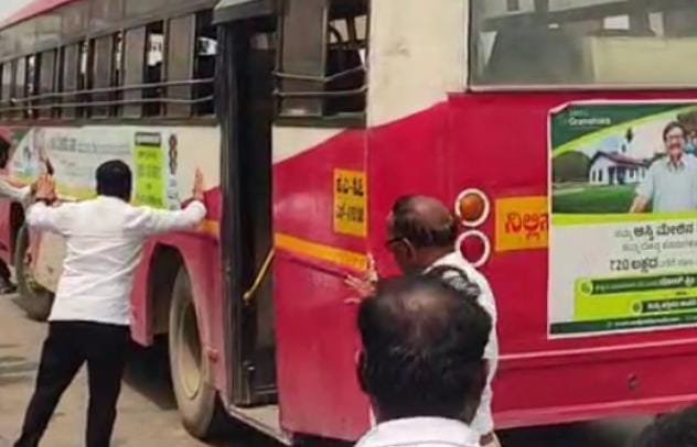 ರಾಯಚೂರು| ಕೆಕೆಆರ್‌ಟಿಸಿ ಬಸ್ ಹರಿದು ಮಹಿಳೆ ಸಾವು!