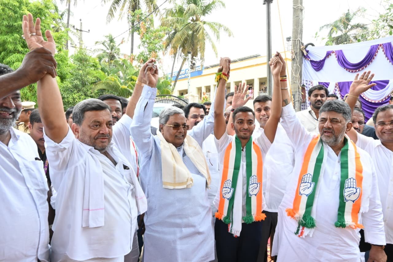 ನಮ್ಮ ಸರ್ಕಾರದ ಜನಪರ ಕಾರ್ಯಕ್ರಮ, ಶಾಮನೂರು ಶಿವಶಂಕರಪ್ಪ ಅವರ ಕೊಡುಗೆಯಿಂದ ಸಮರ್ಥ್ ಅವರು ಗೆಲ್ಲಲಿದ್ದಾರೆ: ಡಿ.ಕೆ. ಶಿವಕುಮಾರ್