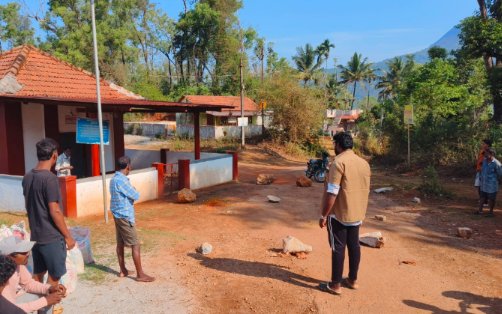 ಯುಗಾದಿ ದಿನವೇ ದೇವಾಲಯದ ಮುಂದೆ ವಾಮಾಚಾರ: ಸ್ಥಳೀಯರ ಆತಂಕ
