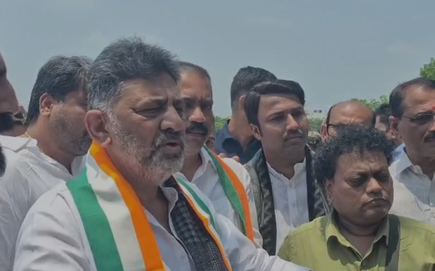 ದಾವಣಗೆರೆ ದಕ್ಷಿಣದಲ್ಲಿ ಕಾಂಗ್ರೆಸ್ ಅಭ್ಯರ್ಥಿಗೆ ದೊಡ್ಡ ಅಂತರದ ಗೆಲುವು: ಡಿ.ಕೆ. ಶಿವಕುಮಾರ್ ವಿಶ್ವಾಸ