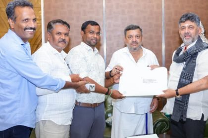 ಹೈಕಮಾಂಡ್ ತೀರ್ಮಾನದಂತೆ ನನ್ನ ಪುತ್ರನಿಗೆ ಟಿಕೆಟ್ ಲಭಿಸಿದೆ: ಎಸ್‌.ಎಸ್‌.ಮಲ್ಲಿಕಾರ್ಜುನ್‌