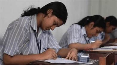 ಇಂದು ಮಧ್ಯಾಹ್ನ ಎಸ್‌ಎಸ್‌ಎಲ್‌ಸಿ ಫಲಿತಾಂಶ ಪ್ರಕಟ: 8 ಲಕ್ಷ ವಿದ್ಯಾರ್ಥಿಗಳ ಭವಿಷ್ಯ ಇಂದೇ ನಿರ್ಧಾರ!