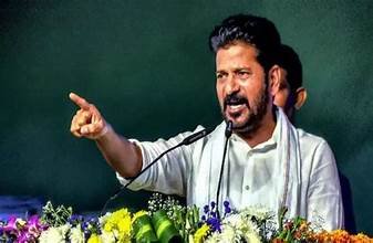 ಮಹಿಳೆಯರಿಗೆ ಗುಡ್ ನ್ಯೂಸ್ ಕೊಟ್ಟ ತೆಲಂಗಾಣ ಸರ್ಕಾರ: 1 ಕೋಟಿ ಗಿಳಿ ಹಸಿರು ಸೀರೆ ಆರ್ಡರ್ ಮಾಡಿದ ಸಿಎಂ