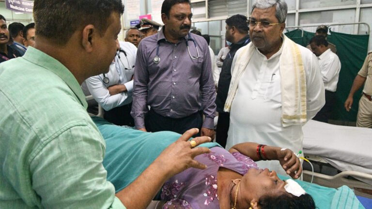 ಬೌರಿಂಗ್ ಆಸ್ಪತ್ರೆ ಗೋಡೆ ಕುಸಿತ: 7 ಮಂದಿ ಸಾವು, ಮೃತರ ಕುಟುಂಬಕ್ಕೆ 5 ಲಕ್ಷ ರೂ ಪರಿಹಾರ ಘೋಷಿಸಿದ ಸಿಎಂ