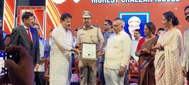 ರಾಷ್ಟ್ರೀಯ ವೇದಿಕೆಯಲ್ಲಿ ಧಾರವಾಡದ ಗರಿಮೆ: ಬಾಲಚಂದ್ರ ತೊದಲಬಾಗಿ ಸಾಧನೆಗೆ ಕಿರೀಟ