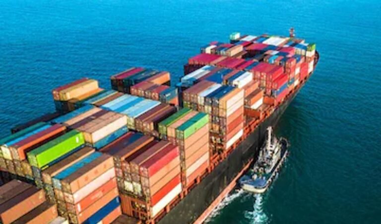 ಭಾರತ ರಫ್ತು ಹೊಸ ದಾಖಲೆ: 860 ಬಿಲಿಯನ್ ಡಾಲರ್ ದಾಟಿದ ಸಾಧನೆ