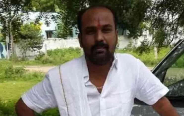 ಮಾರಕಾಸ್ತ್ರಗಳಿಂದ ಮಾಜಿ ಸಚಿವರ ಸಂಬಂಧಿಯ ಭೀಕರ ಹತ್ಯೆ! ಫೈನಾನ್ಸ್ ಕಚೇರಿಯಲ್ಲೇ ಕೃತ್ಯ