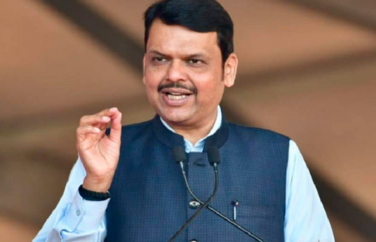 ಮರಾಠಿಗೆ ಆದ್ಯತೆ ಬೇಕು, ಆದರೆ ಹಿಂಸಾಚಾರಕ್ಕೆ ಅವಕಾಶವಿಲ್ಲ: ದೇವೇಂದ್ರ ಫಡ್ನವೀಸ್ ಖಡಕ್ ಎಚ್ಚರಿಕೆ