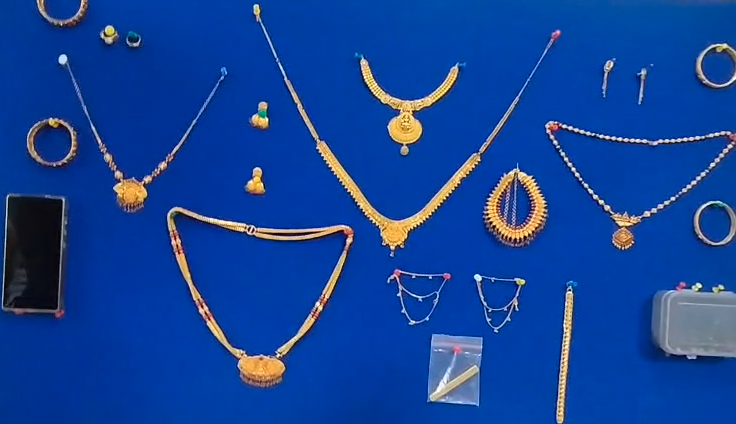 ಸೋಷಿಯಲ್ ಮೀಡಿಯಾದಲ್ಲಿ ಪರಿಚಯ: ಮಹಿಳೆಗೆ ಬ್ಲ್ಯಾಕ್ ಮೇಲ್! ಇಬ್ಬರ ಬಂಧನ