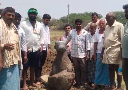 ಹಾವೇರಿ: ಕೆರೆಯಲ್ಲಿ ಹೂಳು ತೆಗೆಯುವಾಗ ಸಿಕ್ಕಿತು ಬಸವಣ್ಣ ಮೂರ್ತಿ!