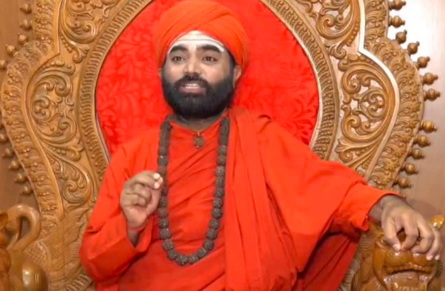 ನಾನು ಪೀಠದಲ್ಲೇ ಇದ್ದೇನೆ, ಮುಂದೆಯೂ ಅಲ್ಲಿಯೇ ಇರುತ್ತೇನೆ: ವಚನಾನಂದ ಸ್ವಾಮೀಜಿ ಸ್ಪಷ್ಟನೆ