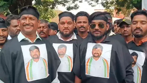 ವಿನಯ್ ಕುಲಕರ್ಣಿ ಪರ ಬೆಂಬಲಿಗರ ಮೌನ ಮೆರವಣಿಗೆ: ಕಪ್ಪು ಪಟ್ಟಿ ಧರಿಸಿ ಪ್ರತಿಭಟನೆ