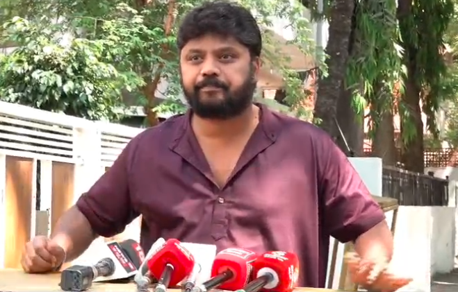 ನನ್ನ ತಮ್ಮ ಸಮರ್ಥ್ ಗೆ ಬೆಂಬಲಿಸಿ: ಮುಸ್ಲಿಂ ಮತದಾರರಿಗೆ ಪ್ರದೀಪ್ ಈಶ್ವರ್ ಮನವಿ