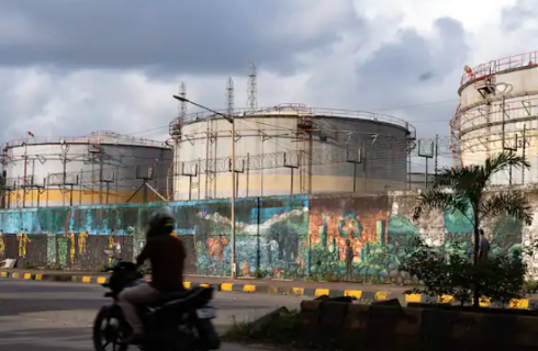 ರಷ್ಯಾ, ಇರಾನ್ ತೈಲ ಖರೀದಿಗೆ ಭಾರತಕ್ಕೆ ನೀಡಿದ ವಿನಾಯಿತಿಯಲ್ಲಿ ಬದಲಾವಣೆ ಇಲ್ಲ: ಅಮೆರಿಕ