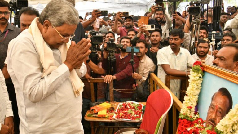 ‘ಅಹಿಂದ ಧ್ವನಿ ಮೌನವಾಗಿದೆ’: ವೆಂಕಟರಮಣಪ್ಪ ಸಾವಿಗೆ ಸಿದ್ದರಾಮಯ್ಯ ಕಂಬನಿ