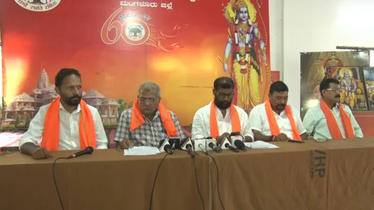 ‘ಹಿಜಾಬ್’ ಬೆನ್ನಲ್ಲೇ ಕರಾವಳಿಯಲ್ಲಿ ಮತ್ತೆ ಕೇಸರಿ ಶಾಲು ಕಾವು: ಬೀದಿಗಿಳಿಯಲು ವಿಹೆಚ್‌ಪಿ ಸಜ್ಜು