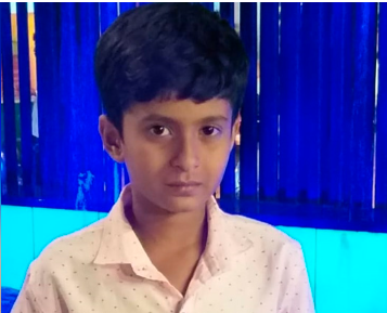 ಚಿಕನ್ ತರಲು ತೆರಳಿದ್ದ SSLC ವಿದ್ಯಾರ್ಥಿಗೆ ಖಾಸಗಿ ಬಸ್ ಡಿಕ್ಕಿ; ಸ್ಥಳದಲ್ಲೇ ದುರ್ಮರಣ