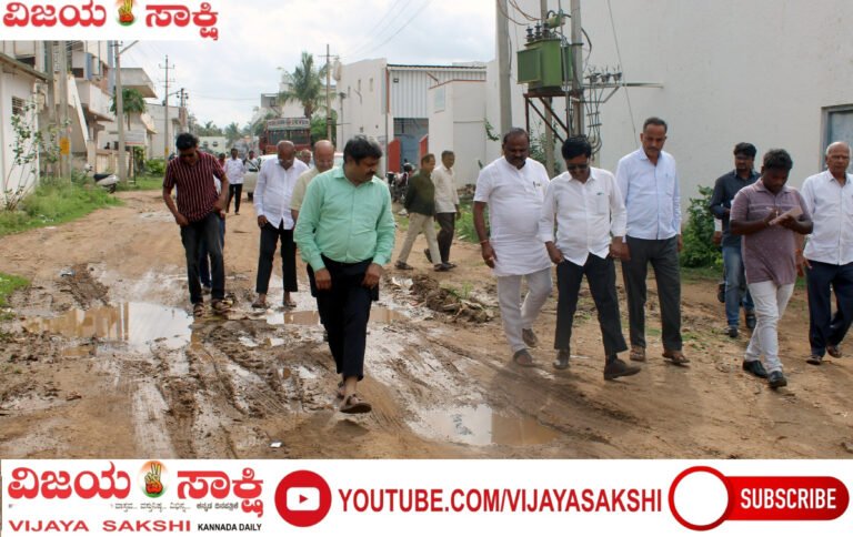 ಗದಗ ಕೈಗಾರಿಕಾ ವಲಯಕ್ಕೆ ಹೊಸ ಭರವಸೆ: ಸಮಸ್ಯೆಗಳ ಪರಿಶೀಲನೆಗೆ ಅಧಿಕಾರಿಗಳ ಭೇಟಿ