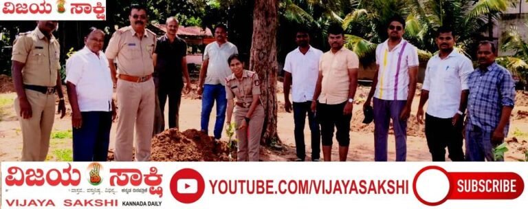ಸಸ್ಯಕಾಶಿ ನಿರ್ಮಾಣಕ್ಕೆ ನರೇಗಲ್ಲ ಪೊಲೀಸರ ಹೆಜ್ಜೆ