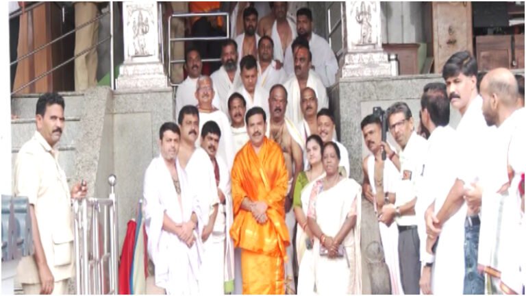 ಧರ್ಮಸ್ಥಳದಲ್ಲಿ ಮಂಜುನಾಥನ ದರ್ಶನ ಪಡೆದ ಬಿ.ವೈ. ವಿಜಯೇಂದ್ರ: ರಾಜಕೀಯ ಬೆಳವಣಿಗೆಗಳ ನಡುವೆ ವಿಶೇಷ ಪೂಜೆ!