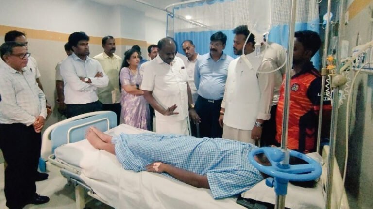 ಉಕ್ಕು ಸ್ಥಾವರದಲ್ಲಿ ಅಗ್ನಿದುರಂತ: ಮೃತರ ಕುಟುಂಬಕ್ಕೆ 25 ಲಕ್ಷ ರೂ. ನೆರವು ಘೋಷಿಸಿದ ಕುಮಾರಸ್ವಾಮಿ!