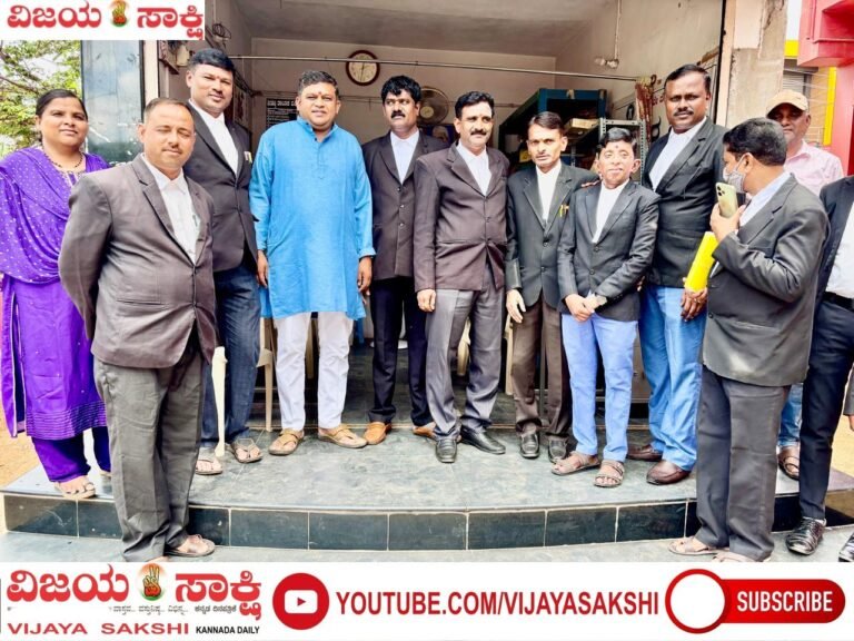 ಶಿರಹಟ್ಟಿ ರಾಜಕೀಯದಲ್ಲಿ ರವಿಕಾಂತ ಅಂಗಡಿ ಹೆಸರು ಸದ್ದು!