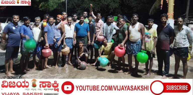 ಮಳೆಗಾಗಿ ಕರಗಲ್ಲುಗಳಿಗೆ ಜಲಾಭಿಷೇಕ..!