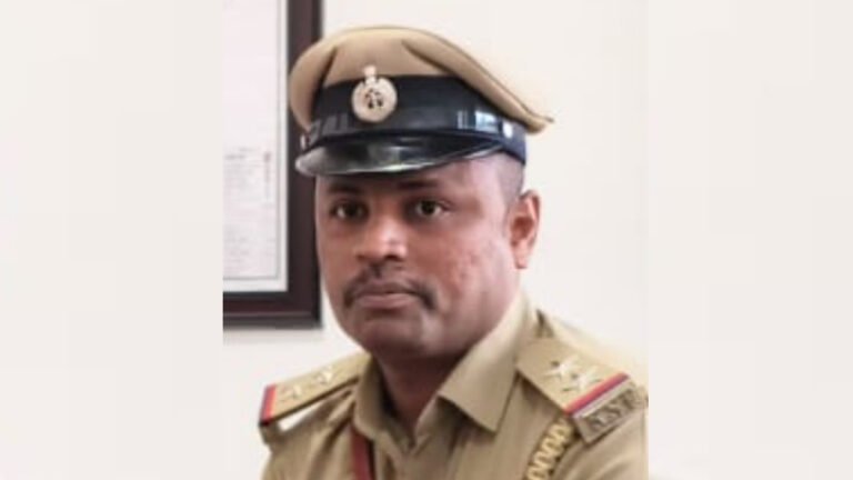 ಕಲಬುರಗಿ ಪಿಎಸ್‌ಐ ನೇಣು ಬಿಗಿದುಕೊಂಡು ಆತ್ಮಹತ್ಯೆ