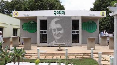 ಹುಬ್ಬಳ್ಳಿ-ಧಾರವಾಡ ಇಂದಿರಾ ಕ್ಯಾಂಟೀನ್‌ಗಳಲ್ಲಿ ಆಹಾರದ ಗುಣಮಟ್ಟ ಕುಸಿತ: ಸಾರ್ವಜನಿಕ ಆಕ್ರೋಶ