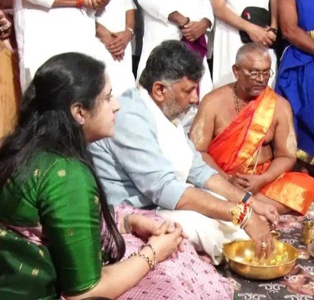 “ಮಧು ಅಭಿಷೇಕದ ನಂತರ ರಾಜಕೀಯ ಪಥ ಬದಲಾಯಿತೇ? ನಿಜವಾಯ್ತು ಪಂಚಮುಖಿ ದೇವಾಲಯದ ‘ಭವಿಷ್ಯ ನುಡಿ’