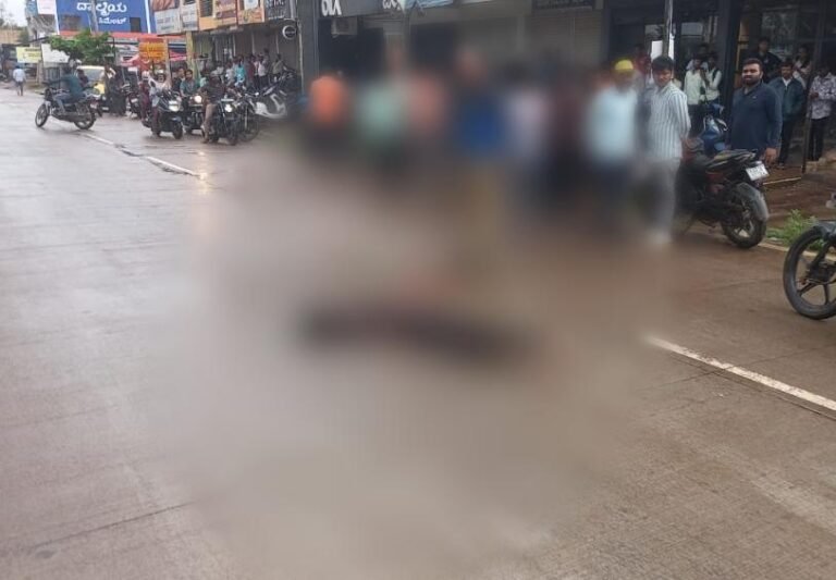 ಸಾರಿಗೆ ಬಸ್ ಹಿಂಬದಿ ಚಕ್ರಕ್ಕೆ ಸಿಲುಕಿ ವ್ಯಕ್ತಿ ಸ್ಥಳದಲ್ಲೇ ಸಾವು!  ಆತ್ಮಹತ್ಯೆಯೋ, ಅಪಘಾತವೋ? ಚಾಲಕನಿಗಾಗಿ ತೀವ್ರ ಶೋಧ