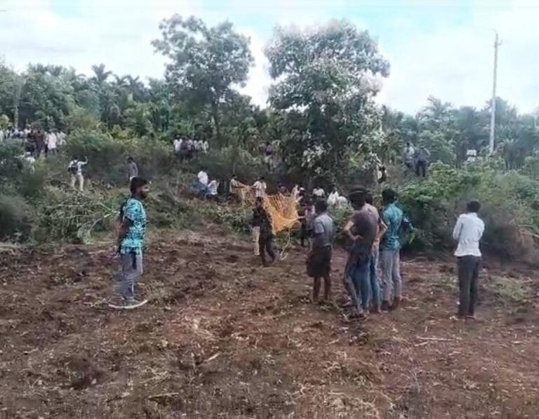ಚಿತ್ರದುರ್ಗದ ಗೊಡಬನಹಾಳ್‌ನಲ್ಲಿ ಸೆರೆಸಿಕ್ಕ ಚಿರತೆ: ನಿಟ್ಟುಸಿರು ಬಿಟ್ಟ ಗ್ರಾಮಸ್ಥರು!