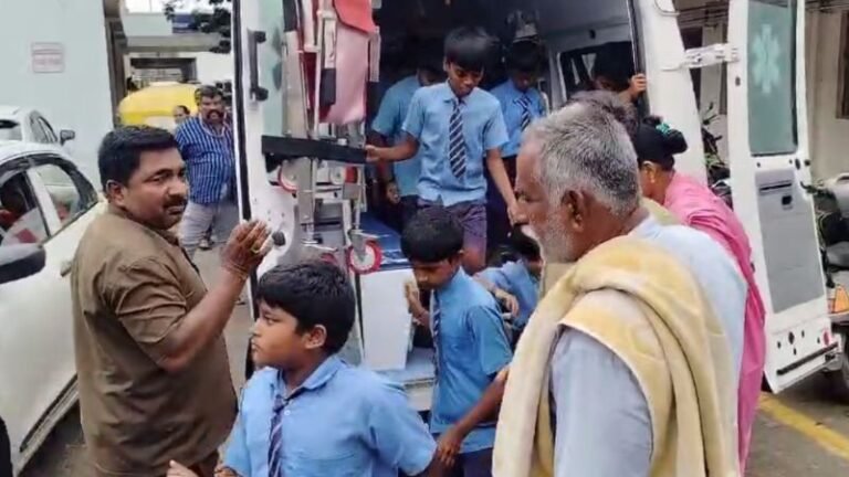 ಬಿಸಿಯೂಟದಲ್ಲಿ ಹಲ್ಲಿ ಬಿದ್ದ ಶಂಕೆ; 67 ವಿದ್ಯಾರ್ಥಿಗಳು ಆಸ್ಪತ್ರೆಗೆ ದಾಖಲು!