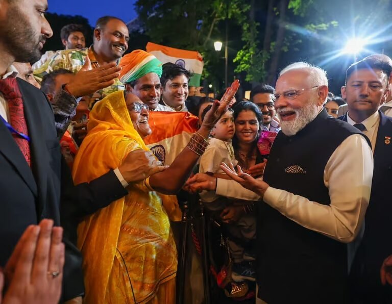 ಪ್ಯಾರಿಸ್‌ಗೆ ವಿಸಿಟ್ ಕೊಟ್ಟ ಮೋದಿ: ಜಾಗತಿಕ ಪ್ರಗತಿಗೆ ಭಾರತ-ಫ್ರಾನ್ಸ್ ಸಹಭಾಗಿತ್ವ ಅತ್ಯಗತ್ಯ ಎಂದ PM!