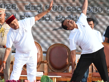 ಯೋಗವು ಆರೋಗ್ಯಕರ ಮತ್ತು ಸಮತೋಲಿತ ಜೀವನಕ್ಕೆ ಅತ್ಯಂತ ವಿಶ್ವಾಸಾರ್ಹ ಸಾಧನ: ಥಾವರ್ ಚಂದ್ ಗೆಹ್ಲೋಟ್