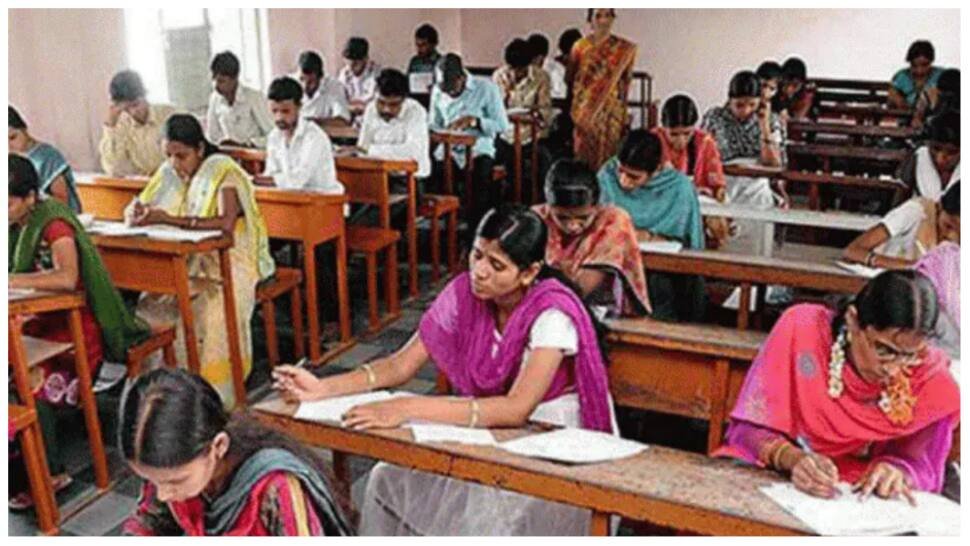 Teacher Recruitment 2026: ರಾಜ್ಯದಲ್ಲಿ 15,000 ಶಿಕ್ಷಕರ ಹುದ್ದೆ ಭರ್ತಿಗೆ ಸರ್ಕಾರದಿಂದ ಅಧಿಸೂಚನೆ!