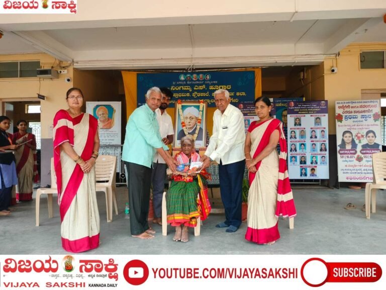 ಉರಿಯುವ ದೀಪವಾಗಿ ವಚನಗಳನ್ನು ಉಳಿಸಿದ ಹಳಕಟ್ಟಿ: ಪ್ರೊ. ಎಸ್.ಎಸ್. ಹರ್ಲಾಪೂರ