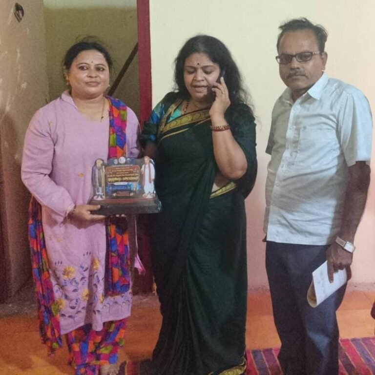 ಗವಾಯಿಗಳ ಜಾತ್ರೆಯಲ್ಲಿ ಸಂಗೀತಾ ಕಟ್ಟಿ ಅವರ ಮನಮೋಹಕ ಗಾಯನಕ್ಕೆ ಮನಸೋತ ಭಕ್ತರು