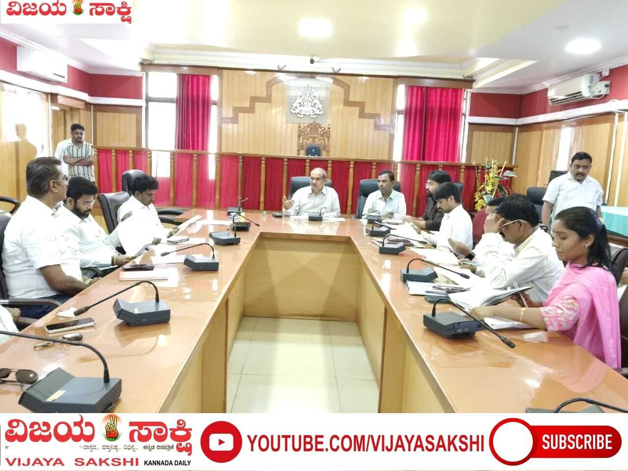 ಅರ್ಹ ಮತದಾರರು ಪಟ್ಟಿಯಿಂದ ಕೈತಪ್ಪದಿರಲಿ: ಜಿಲ್ಲಾಧಿಕಾರಿ ಸಿ.ಎನ್. ಶ್ರೀಧರ್