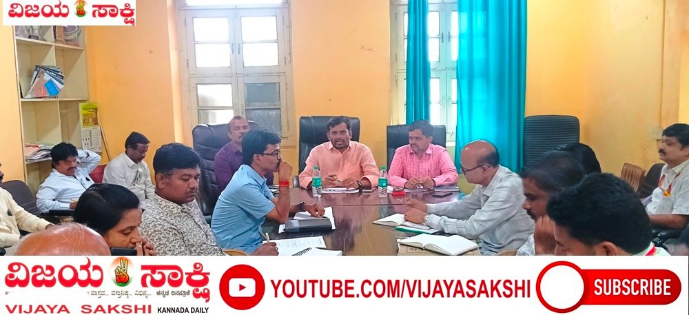 ಗ್ರಾಮ ಬಿಟ್ಟು ಹೋದರೆ ಕ್ರಮ ಖಚಿತ!