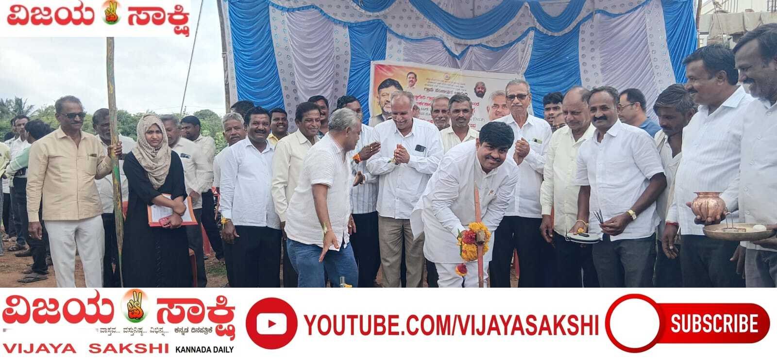 ಅಬ್ಬಿಗೇರಿಯಲ್ಲಿ ₹20 ಲಕ್ಷ ಸಿಸಿ ರಸ್ತೆ ಕಾಮಗಾರಿಗೆ ಚಾಲನೆ