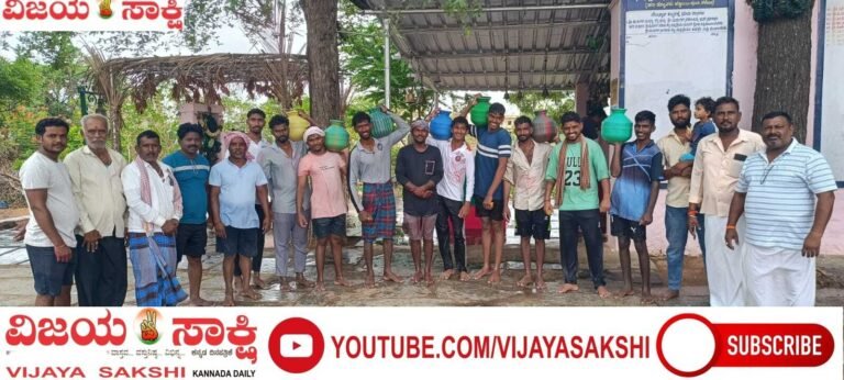 ರಾಮನಗರ–ನಾಣಿಕೇರಿಯಲ್ಲಿ ದೇವಾಲಯಗಳಿಗೆ ಜಲಾಭಿಷೇಕ