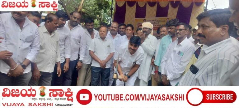 ನೂತನ ವ್ಯಾಪಾರಿ ಮಳಿಗೆಗಳ ನಿರ್ಮಾಣಕ್ಕೆ ಚಾಲನೆ